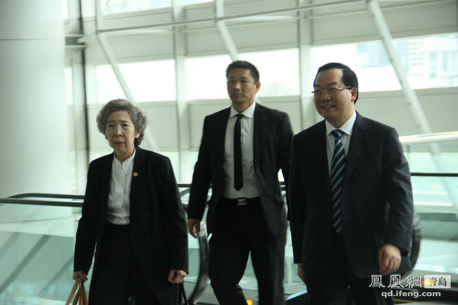 鲁港人口_人口普查图片