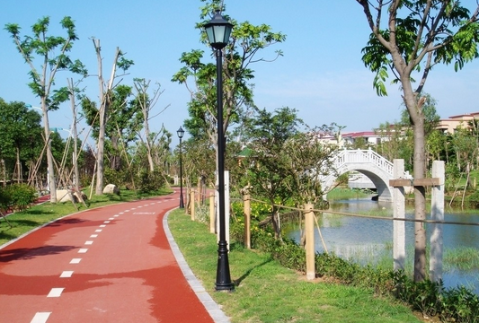 武汉环东湖路绿道12月底开建 将成为开放式免