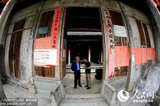 在休宁县鹤城乡鄣源古村拍摄的气势恢宏的“树德堂”一瞥-图片版权归原作者所有
