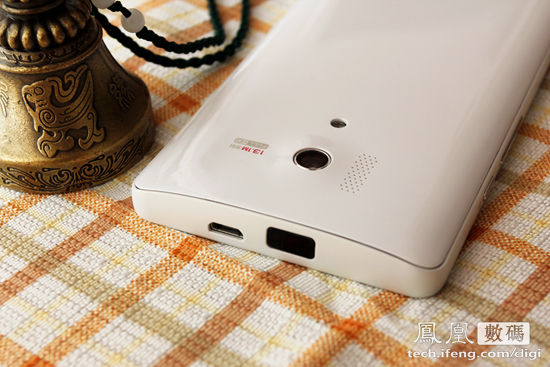 华为荣耀3 outdoor评测:1888元四核防水