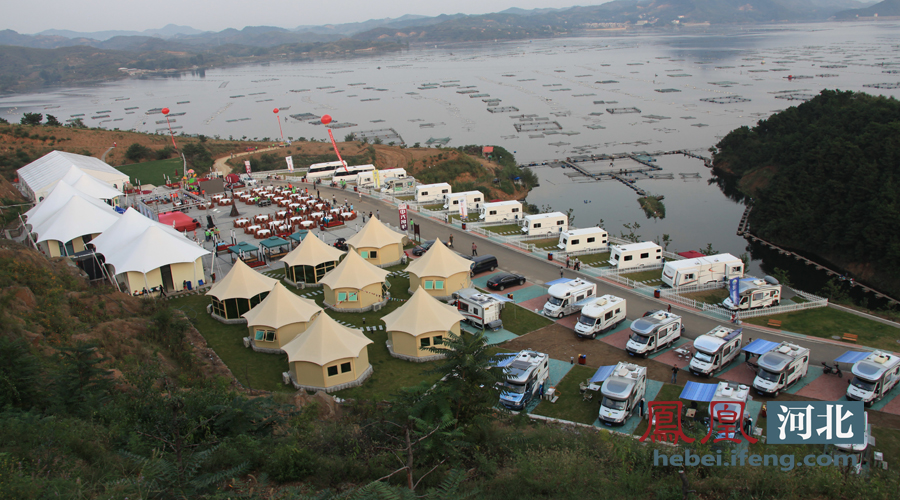 迁西栗香湖畔浪漫房车露营地 享别样风景