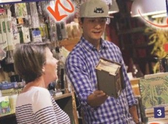 港媒：吴彦祖撇女儿夜会外国密友吃牛腩面(图)