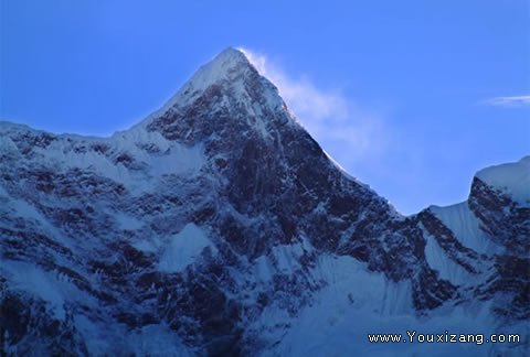 南迦巴瓦峰是中国西藏林芝地区最高的山