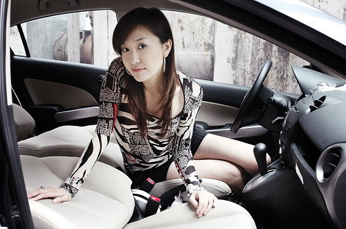 <em>当</em>日系小车偶遇美女<em>空姐</em> 清纯激情碰撞,新扶沟