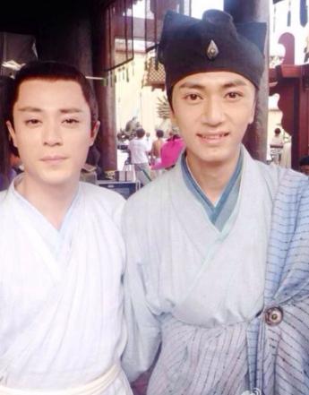 盘点花千骨演员卖萌自拍照:这个剧组太有爱!