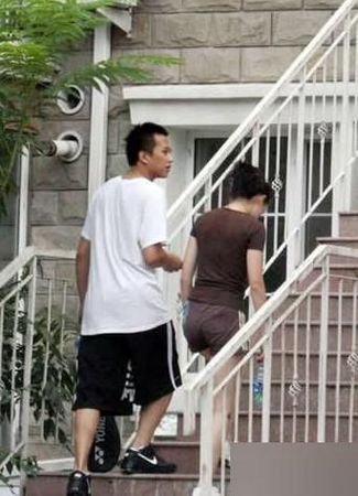 孙俪跳孔雀舞吓走孔雀 与邓超豪宅温馨浪漫