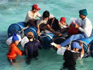 越南籍渔船搁浅三沙海域