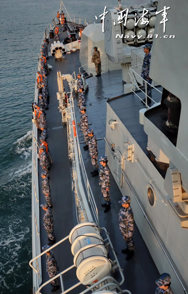 中国海军三大舰队西太平洋实军对抗演习(组图