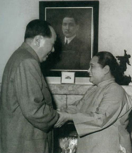揭秘共和国第一代领导及其夫人们工资 - 乘成 - 乘成休闲吧 揭秘共和国第一代领导及其夫人们工资