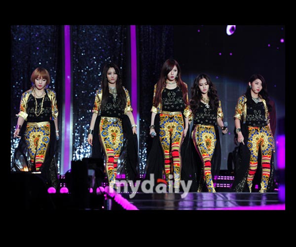 2012韩国梦想演唱会+东方神起少女时代现场热