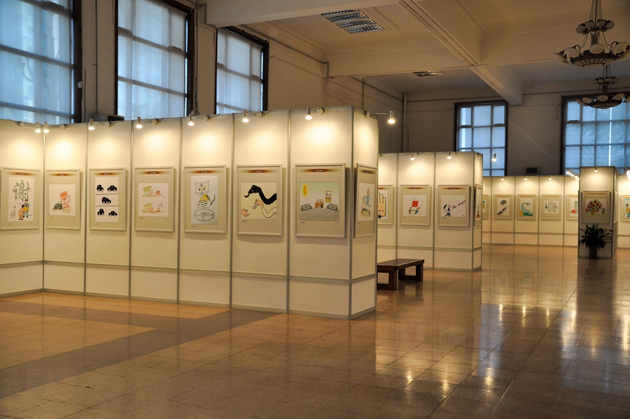 河北邱县廉政漫画展