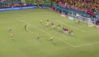 体育  凤凰体育讯 凭借内马尔的绝杀进球,巴西队在同哥伦比亚队的友谊