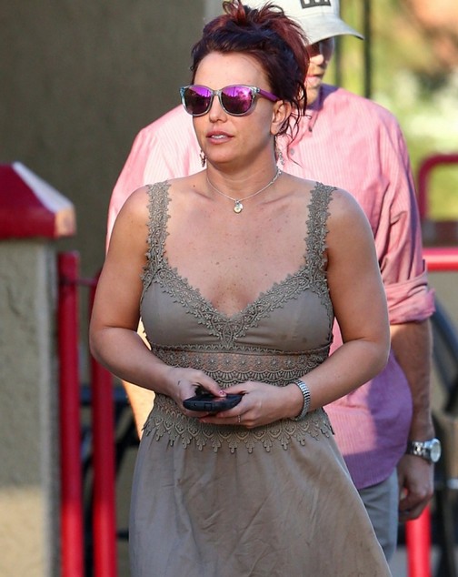 怎样纠正胸部外扩 丰胸真的有效果吗