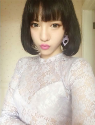 杭天琪20岁女儿近照曝光 眉眼似母亲