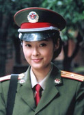 袁立晒军装照