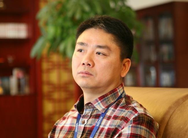 刘强东警告传统企业:未来不需要分销和加盟商