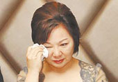 女星飙泪否认买凶杀人  