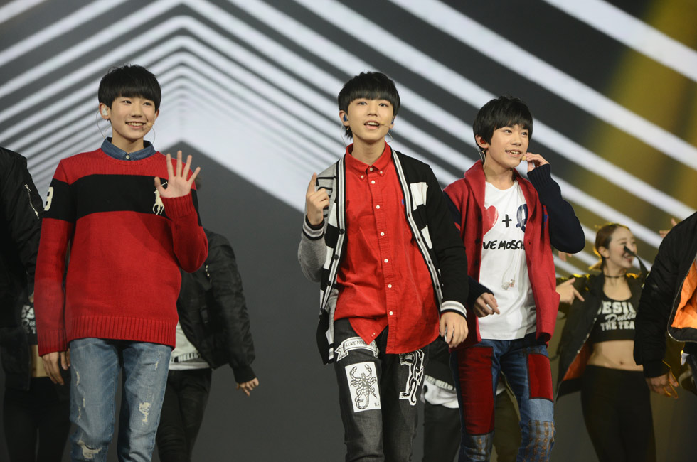 TFBOYS亮相京城 自曝2016将合拍校园题材电视剧