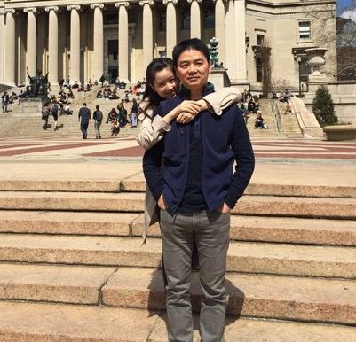 奶茶妹妹章泽天因删除微博引发其与 刘强东 分手