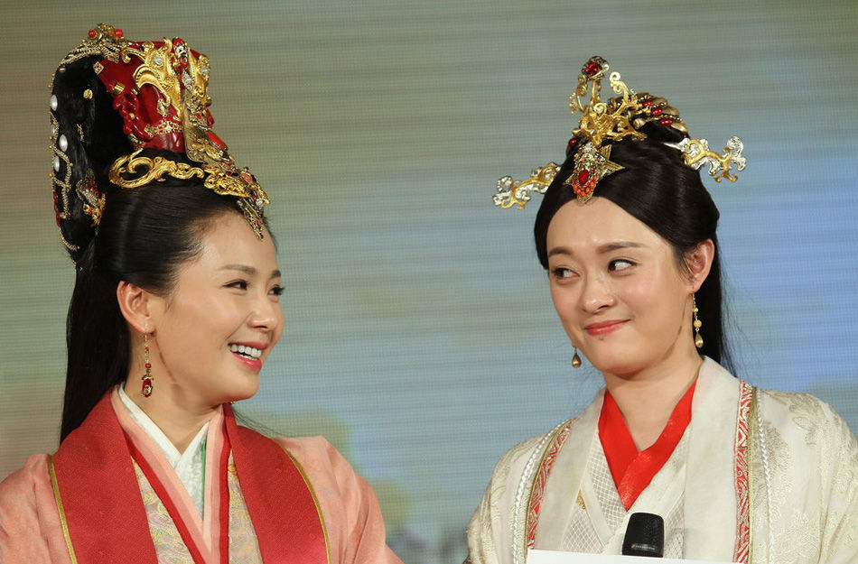 最近孙俪和刘涛一起上的东方卫视综艺节目叫什