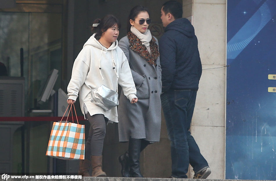 春晚语言类终审:阔太刘涛再亮相 潘长江门前抽