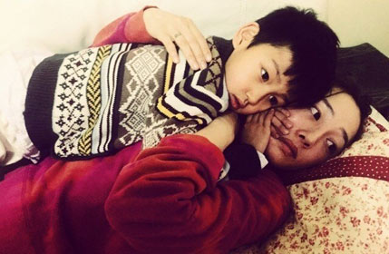 白百何晒亲子照