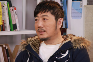 小虫：版税若收回 够买好几座紫禁城