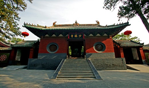 80后吐槽少林寺门票贵 官方:不贵且十年未涨|景