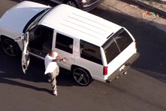 美国洛杉矶街头枪战全程