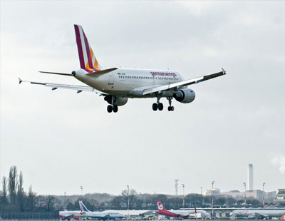 全程还原：A320诡异失事 急降8分钟撞山