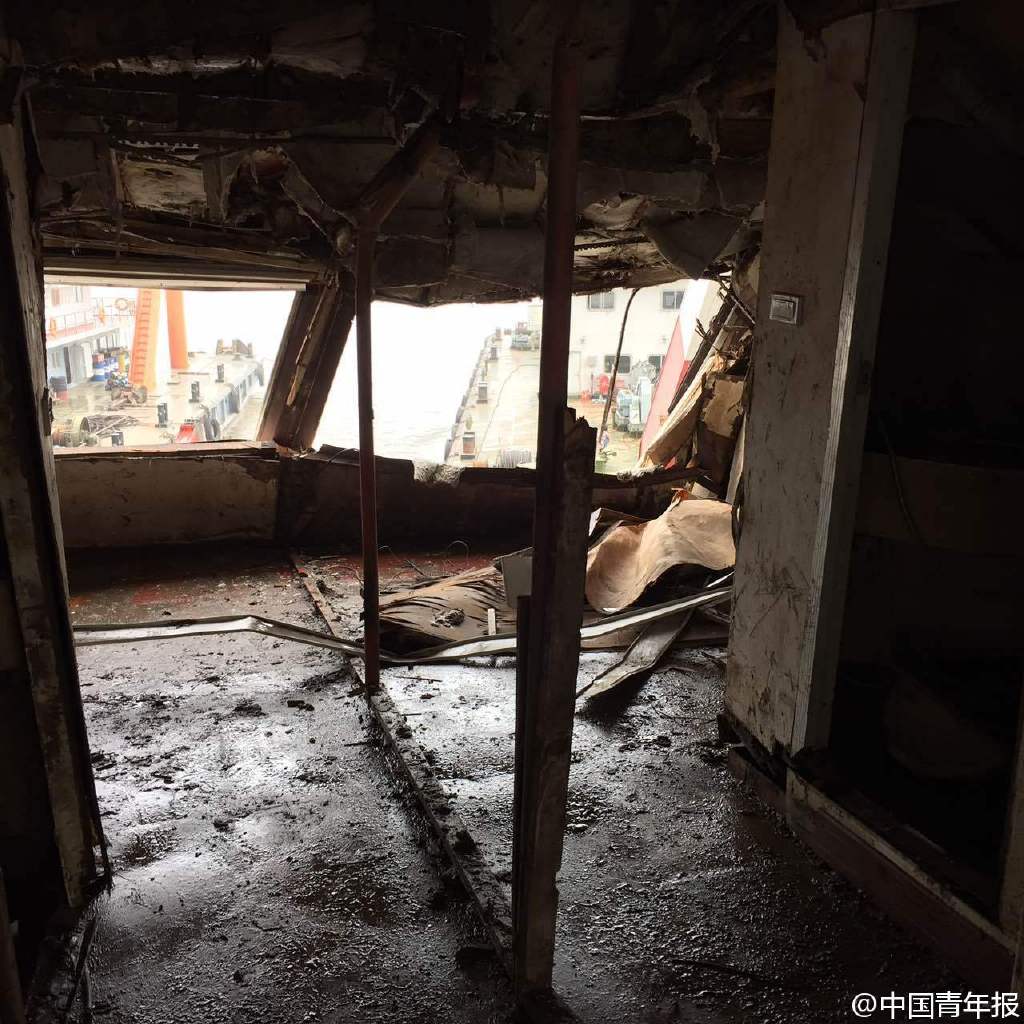 中国“东方之星”号沉船事件遇难者已增至431人 - 2015年6月7日, 俄罗斯卫星通讯社