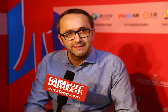 金爵奖主席萨金塞夫:俄罗斯如今金钱至上 中国