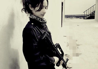 新疆女特警工作生活照走红网络