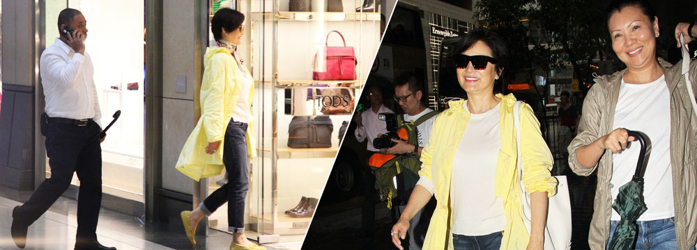 61岁林青霞香港闹市购物 亮黄色外套潮装抢镜