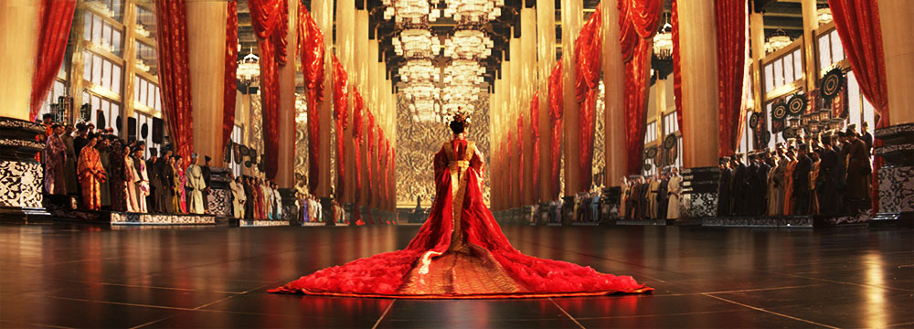 《杨贵妃》今日公映 范冰冰霸气着60万大婚礼服