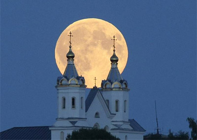 全球各地的超级月亮