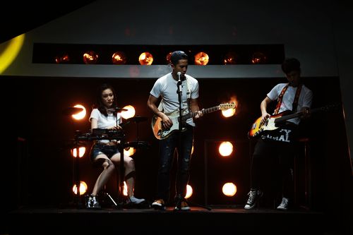 音乐舞台剧 栀子花开neverland 火爆加演笔者探班 365娱乐网