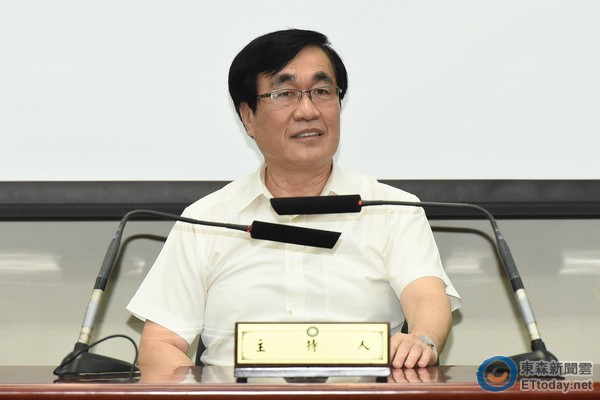 国民党秘书长李四川：我代表党向洪秀柱道歉