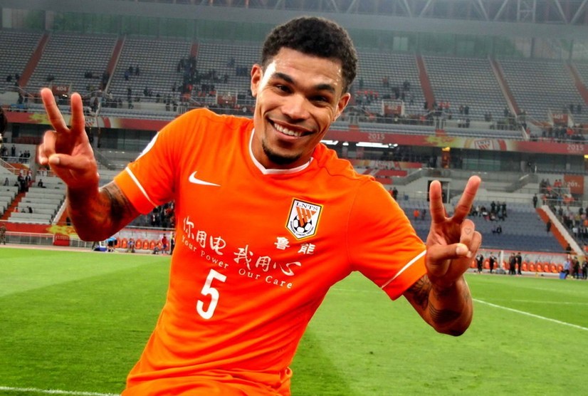 鲁能亚冠资格赛名单曝光:乌索落选 绯闻内援在