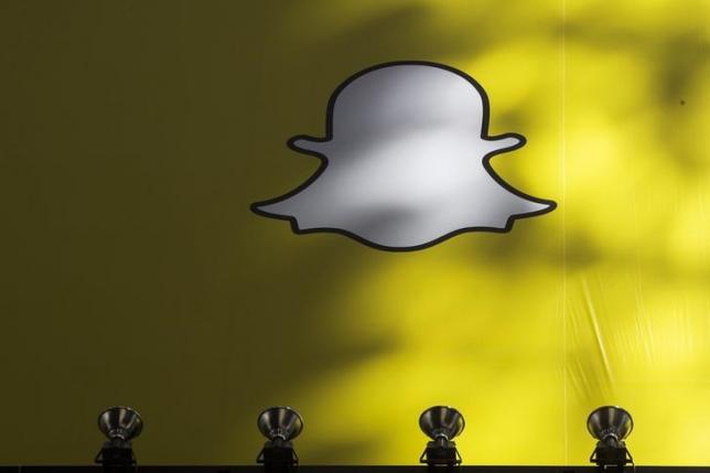 追逐年轻人 美白宫在阅后即焚平台Snapchat上开账号