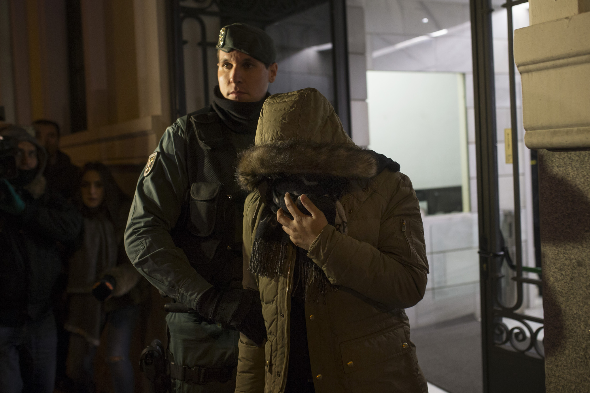 工行马德里分行涉嫌洗钱遭搜查 行长也被带走