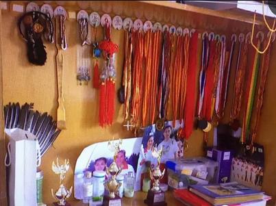 42岁前全国柔道冠军身患白血病 为50万手术费