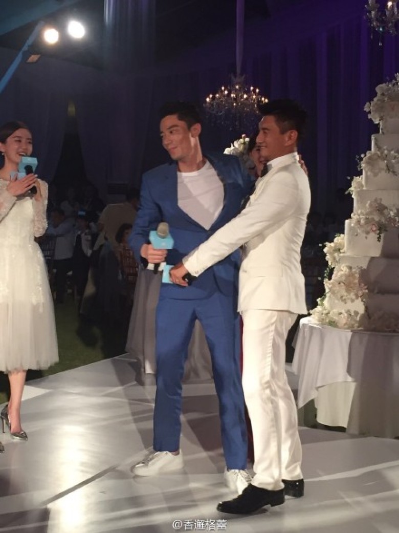 吴奇隆刘诗诗婚礼晚宴内场奢华 两人恩爱同饮
