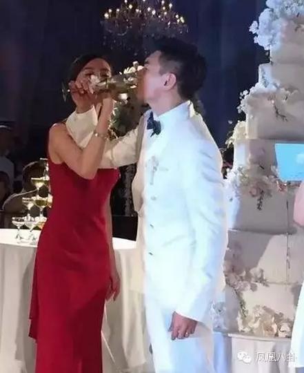 吴奇隆丈母娘火了!刘诗诗遗传了妈妈的好基因(图)