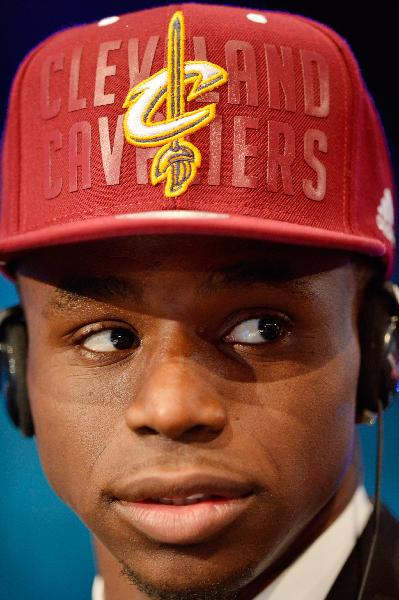 NBA选秀:骑士队摘得状元威金斯