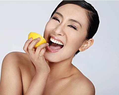 冷光美白牙齿有副作用吗?