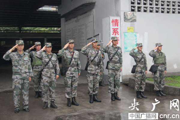 川藏兵站部某汽车团官兵.