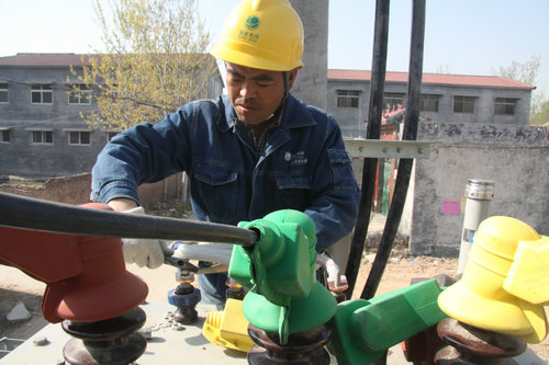 2019新乡经济人物_新乡年度经济人物公示(3)