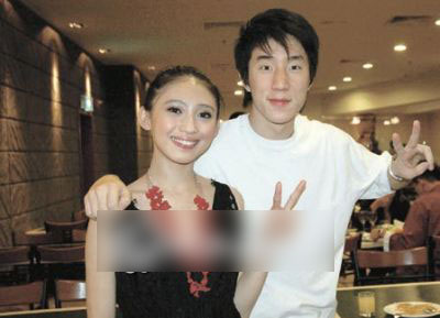 揭秘房祖名吸毒“自毀”：龍太子從小缺父愛