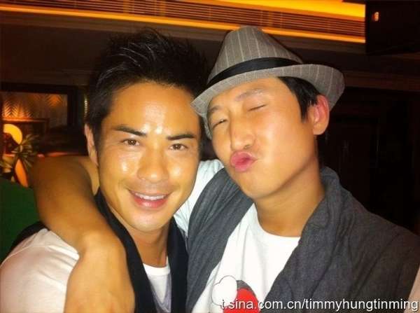 TVB“基情”瞬间:林峰情牵吴卓羲 黄宗泽爱梁烈唯